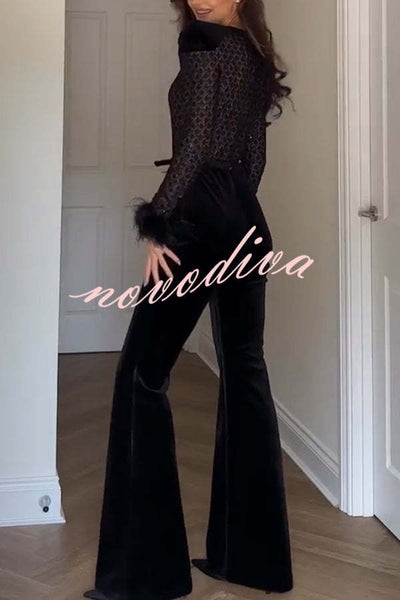 Monique | Fløyelsbuksedress med blonde i fiskeskjellmønster, paljetter, applikasjoner, fjærkant, belte, stretch og sleng